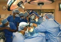 Хирургические методы лечения рака прямой кишки теряют позиции
